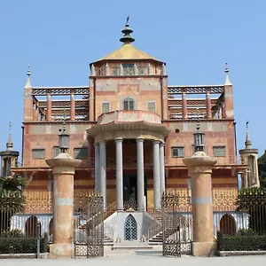Sixty One Bed & Breakfast