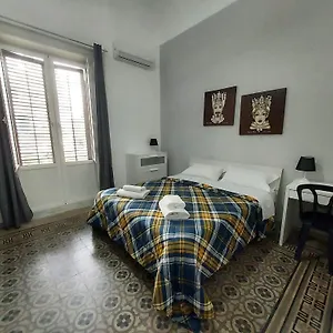 La Casa Del Moro - All' Opera Palerme