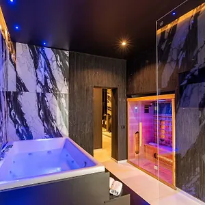 Amari120suite&spa Palermo